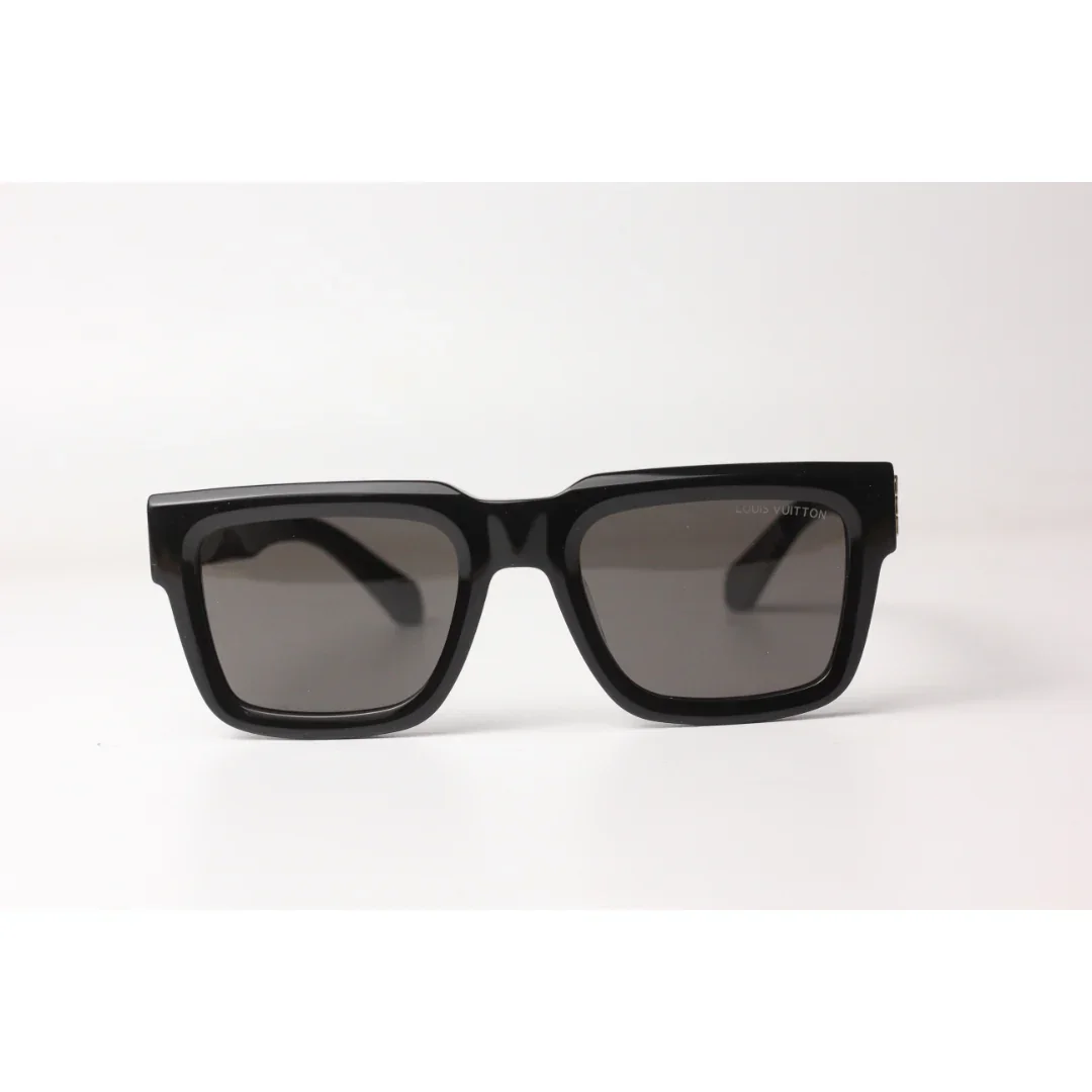Louis Vuitton - Z2079 - Black - Golden - Acetate - Square - Premium Sunglasses - Eyewear - Image 5