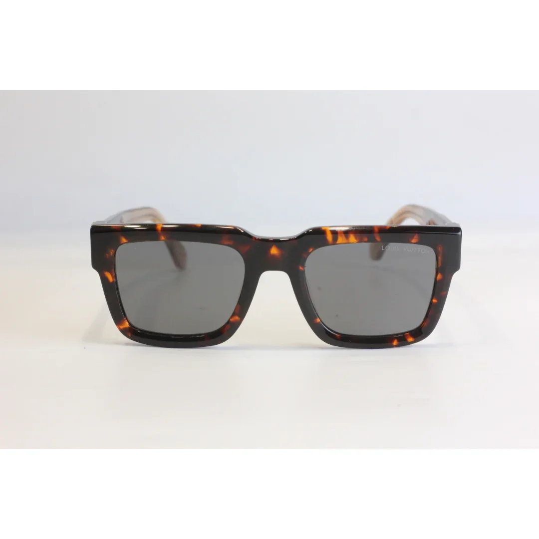 Louis Vuitton - Z2079 - Black - Golden - Acetate - Square - Premium Sunglasses - Eyewear - Image 9